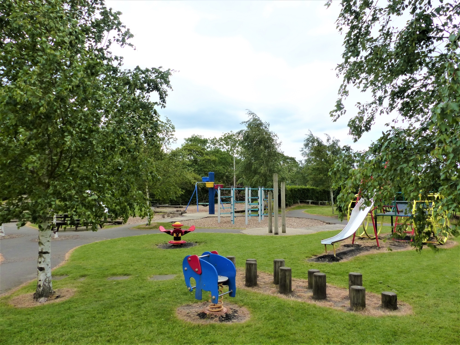 Bretherton Gardens, Leyland, Lancashire, PR26 9AD National Garden Scheme